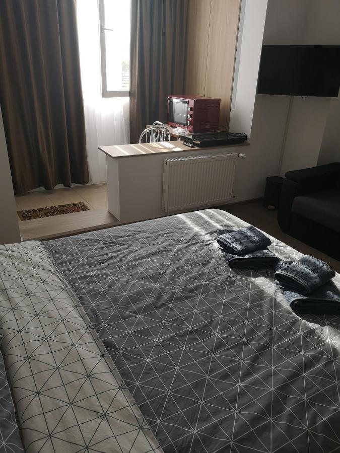 Gara Dinu Apartment Bucureşti Exterior foto